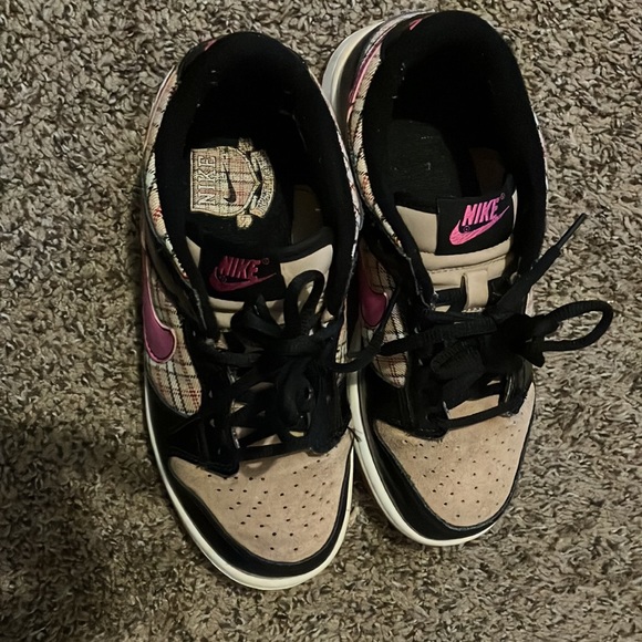 Used. - Picture 2 of 8